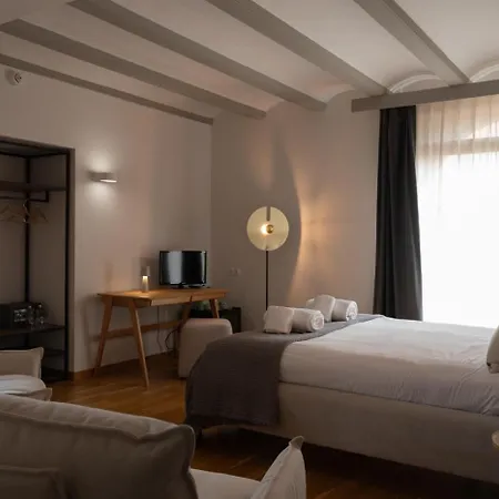 Palacio Baron De Andilla