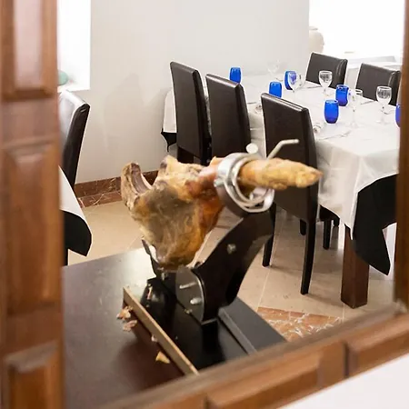 Szálloda Palacio Baron De Andilla Valdealgorfa