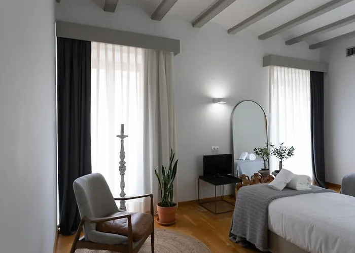 Palacio Barón De Andilla 3*